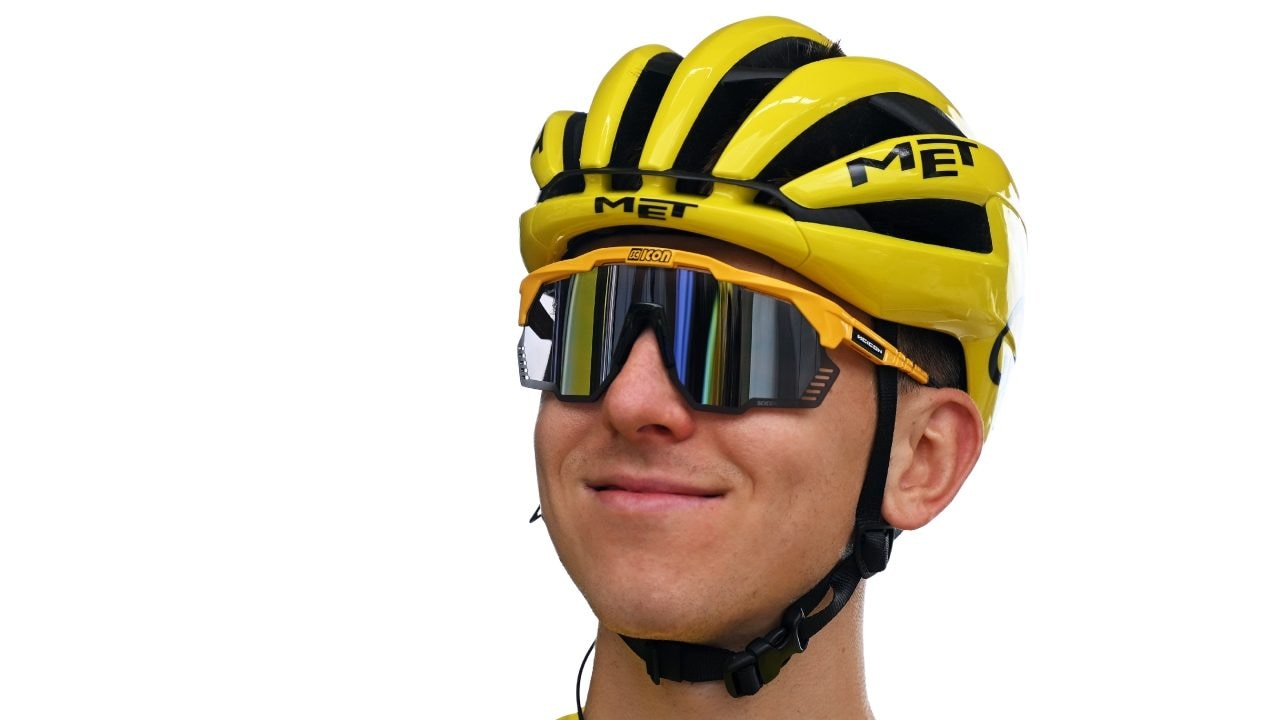 Pogacar vince il Tour de France 2025, 4° trionfo a Parigi: Milan maglia verde, ultima tappa a van Aert