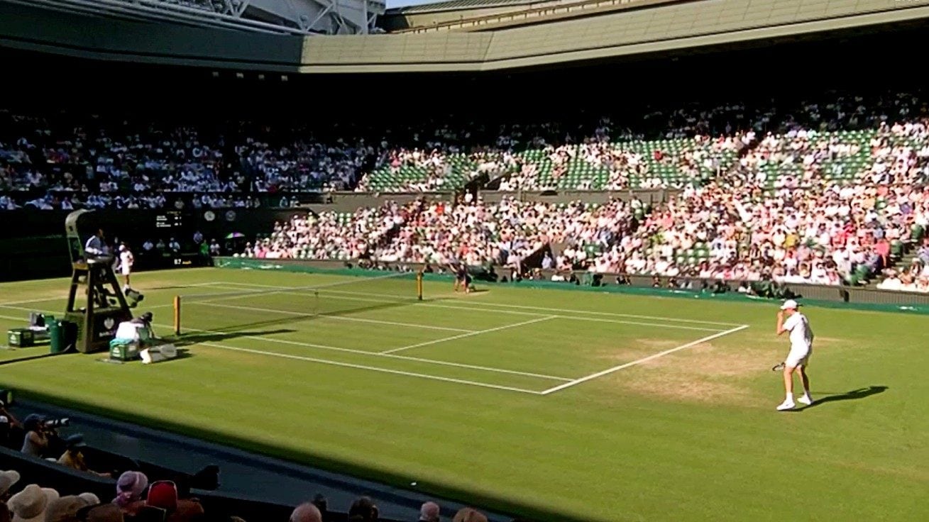 Perché ci sono così tanti posti vuoti a Wimbledon nonostante Sinner e Djokovic in campo