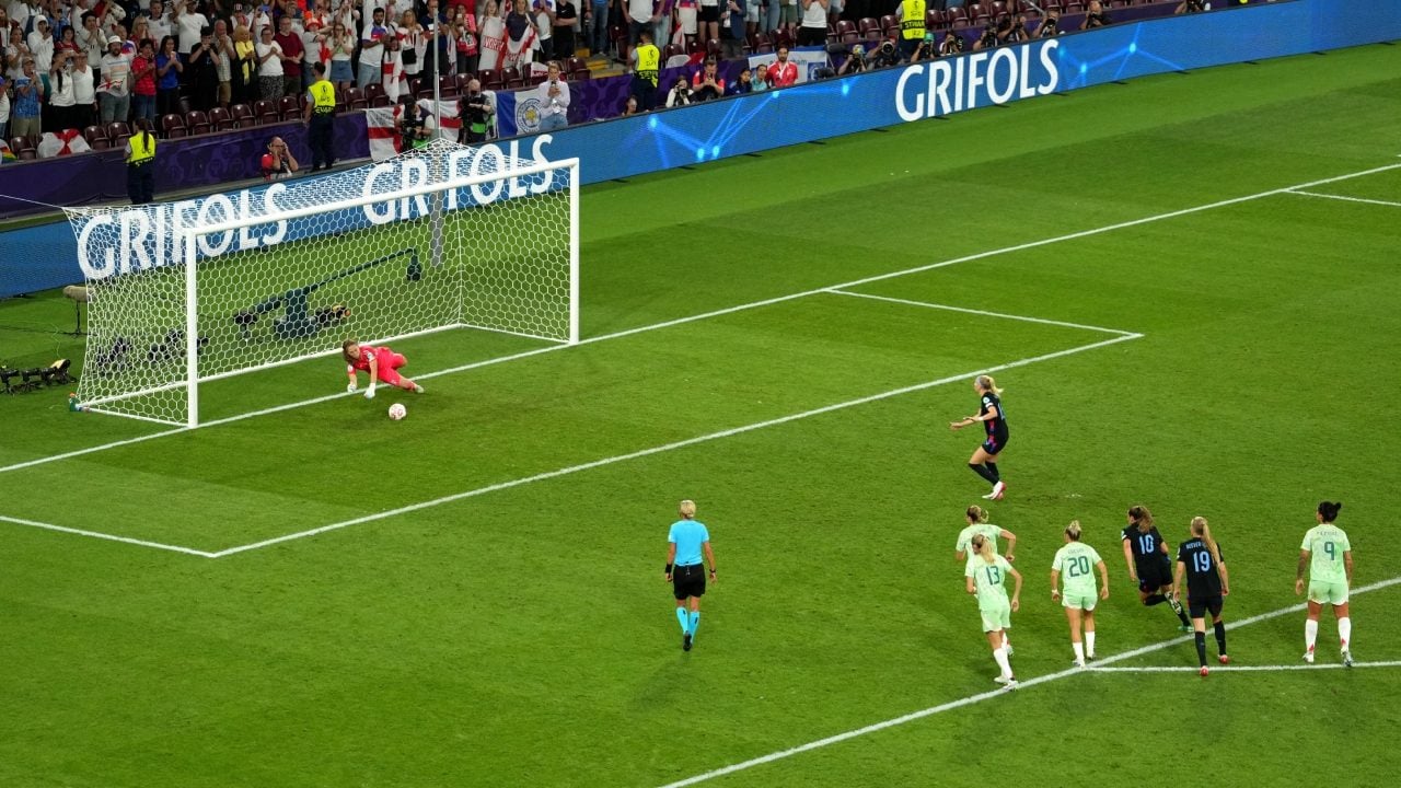 Il gol del 2-1 dell'Inghilterra sull'Italia sarebbe stato annullato con la nuova regola in discussione
