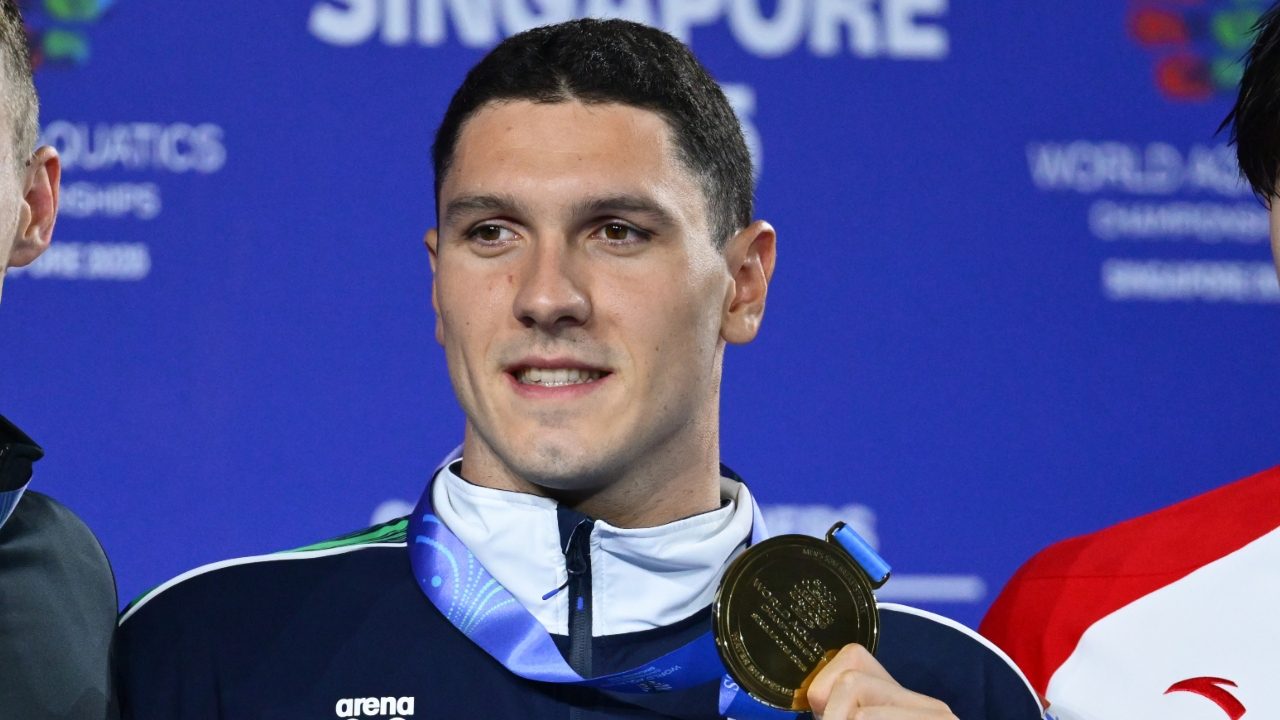 Chi è Simone Cerasuolo, campione del mondo di nuoto: le origini napoletane e il tifo per la Juve