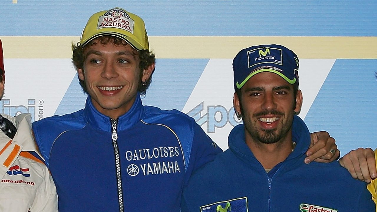 Marco Melandri: "Valentino Rossi a volte mi rubava le idee. Nel 1998 glielo dissi: sei uno str*nzo"