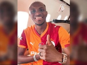 Osimhen al Galatasaray, perché in un video dice la sua prima frase in italiano dopo anni al Napoli