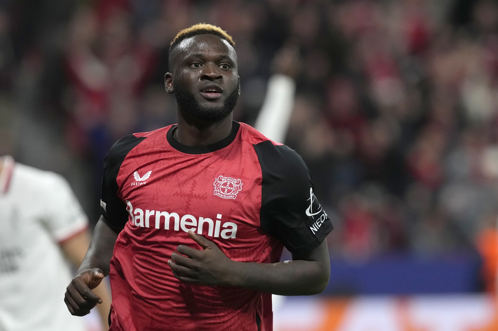 Nazionale nigeriano, classico 9 d’area di rigore con il Bayer ha una media gol importante: una rete ogni due partite