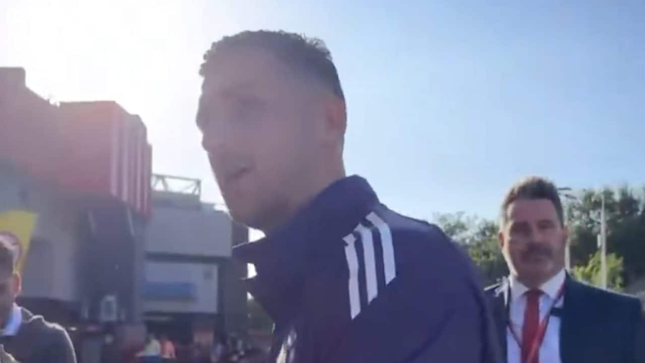 Perché Dalot non autografa i numeri di maglia: non vuole che qualcuno si arricchisca