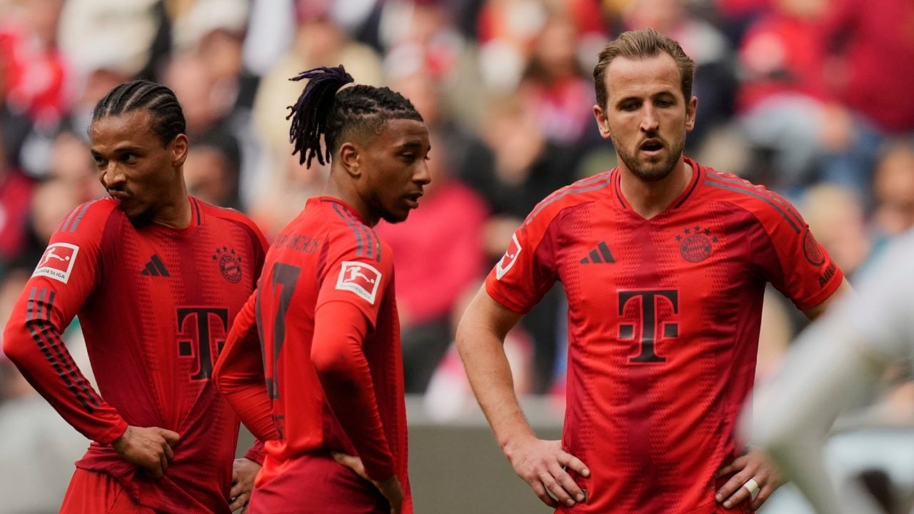 Bayern Monaco multato per aver ritardato il calcio d'inizio di 37 secondi: sanzione eclatante
