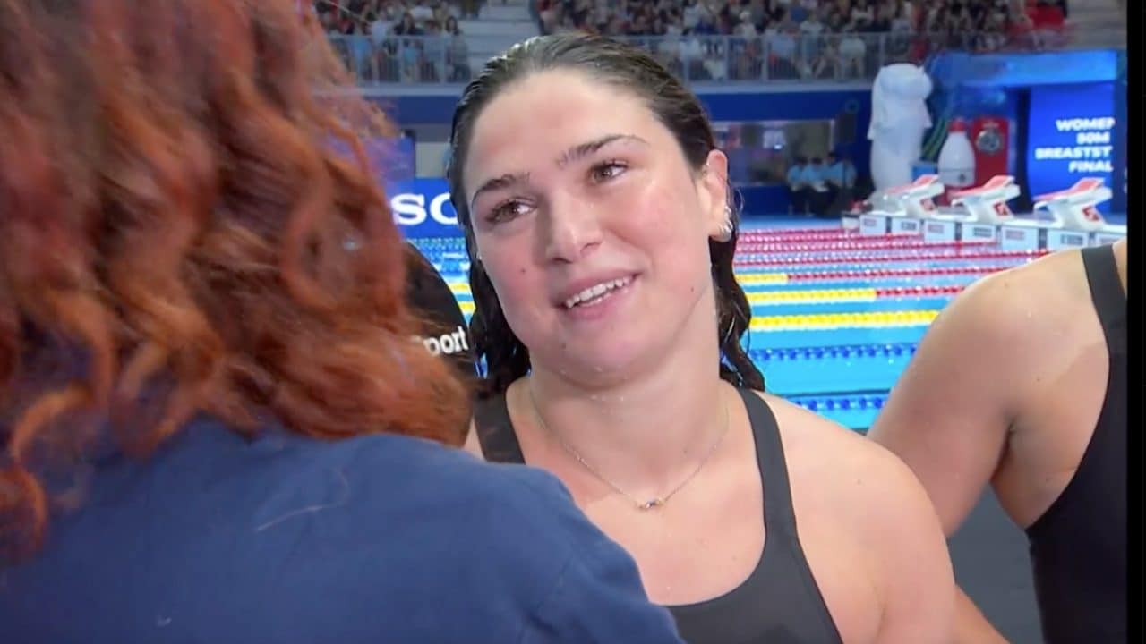 Benedetta Pilato show, bronzo nei 50 rana ai Mondiali di Singapore: "È la ciliegina sulla torta"