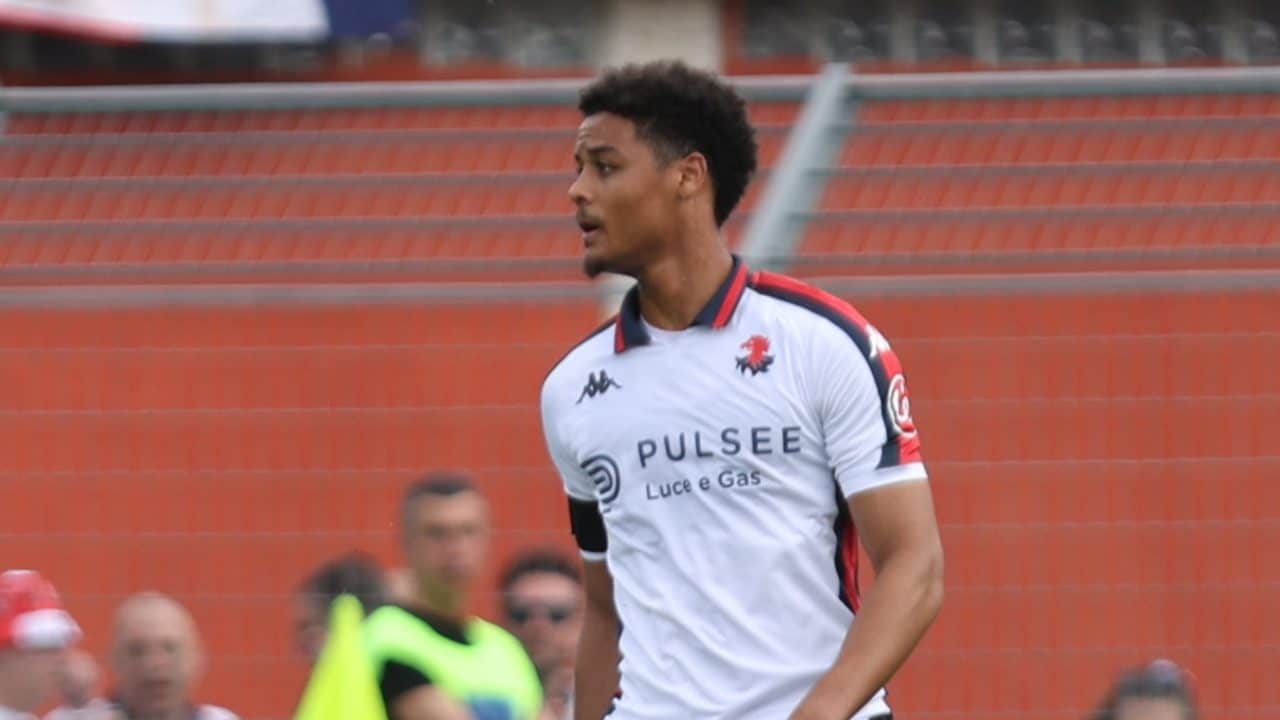 Il Milan fa un blitz di mercato e prende De Winter dal Genoa: rinforzo in difesa per Allegri