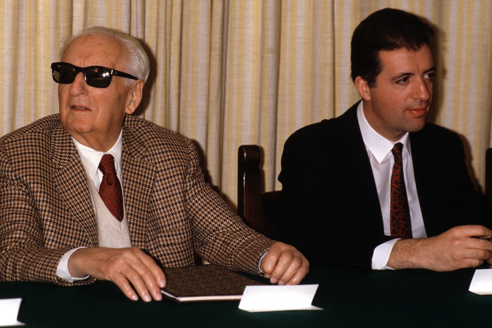 Piero Ferrari col padre Enzo negli anni ’80