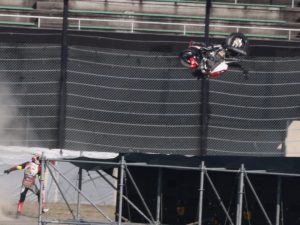 Spaventoso incidente per Jack Miller alla 8 ore di Suzuka: la moto prende il volo dopo lo schianto