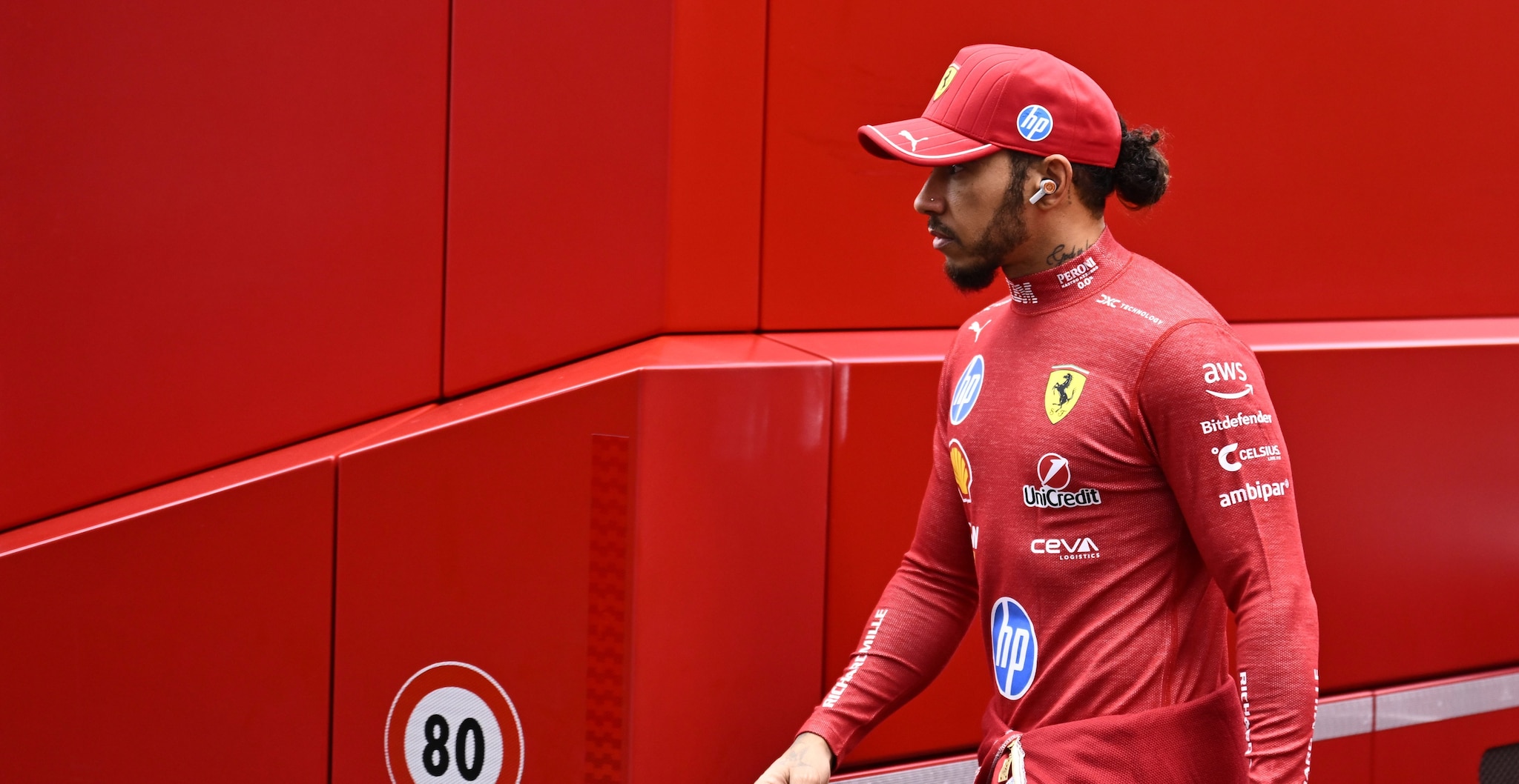 Nel contratto di Lewis Hamilton con la Ferrari c'è una clausola segreta: sarà lui a decidere