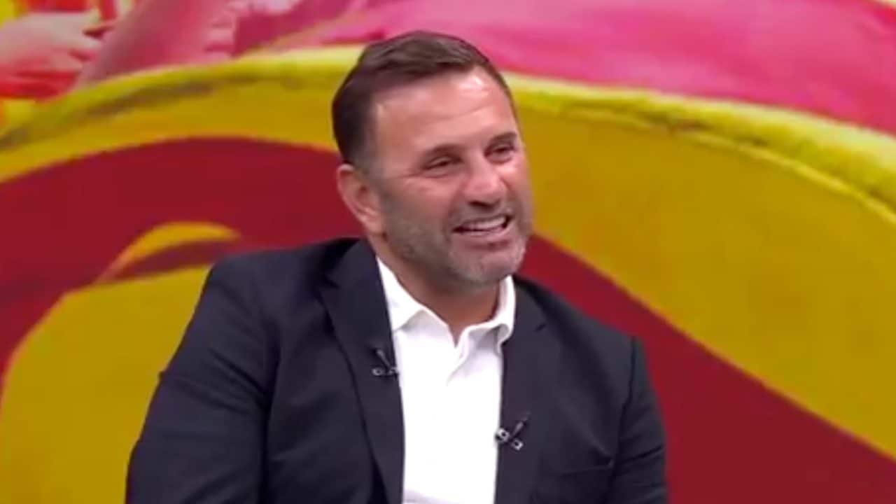 L'allenatore del Galatasaray lancia la sfida al Napoli: "Giocare contro di loro è il primo desiderio"