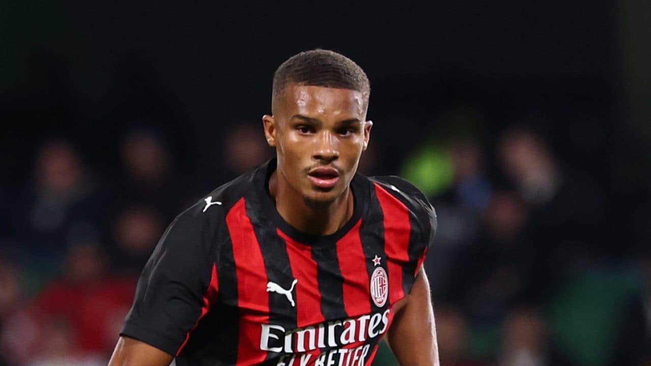Il Milan vende Thiaw al Newcastle e incassa una pioggia di milioni: pronto il suo sostituto in difesa
