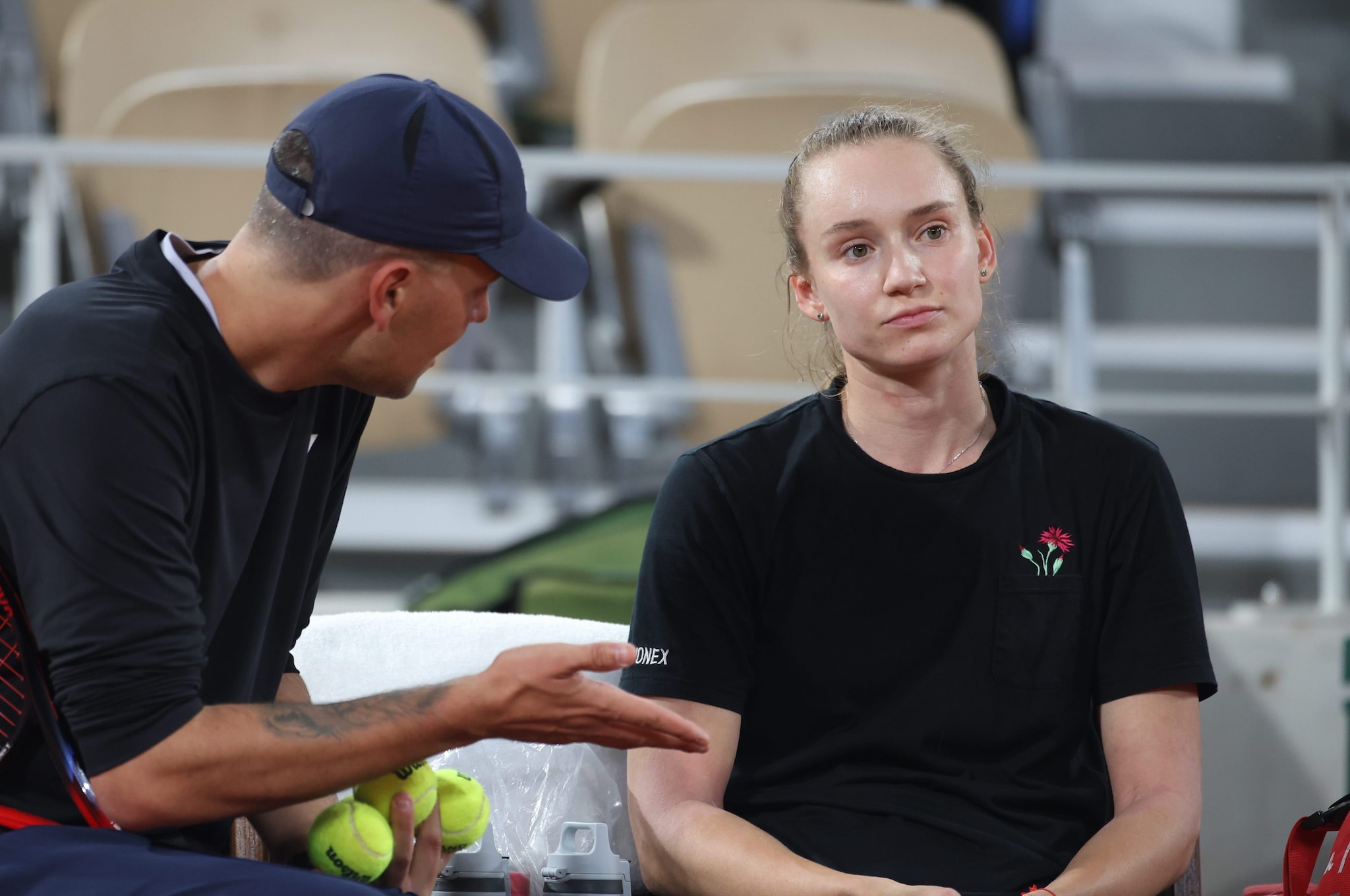 Stefano Vukov con Elena Rybakina in allenamento nel maggio 2024