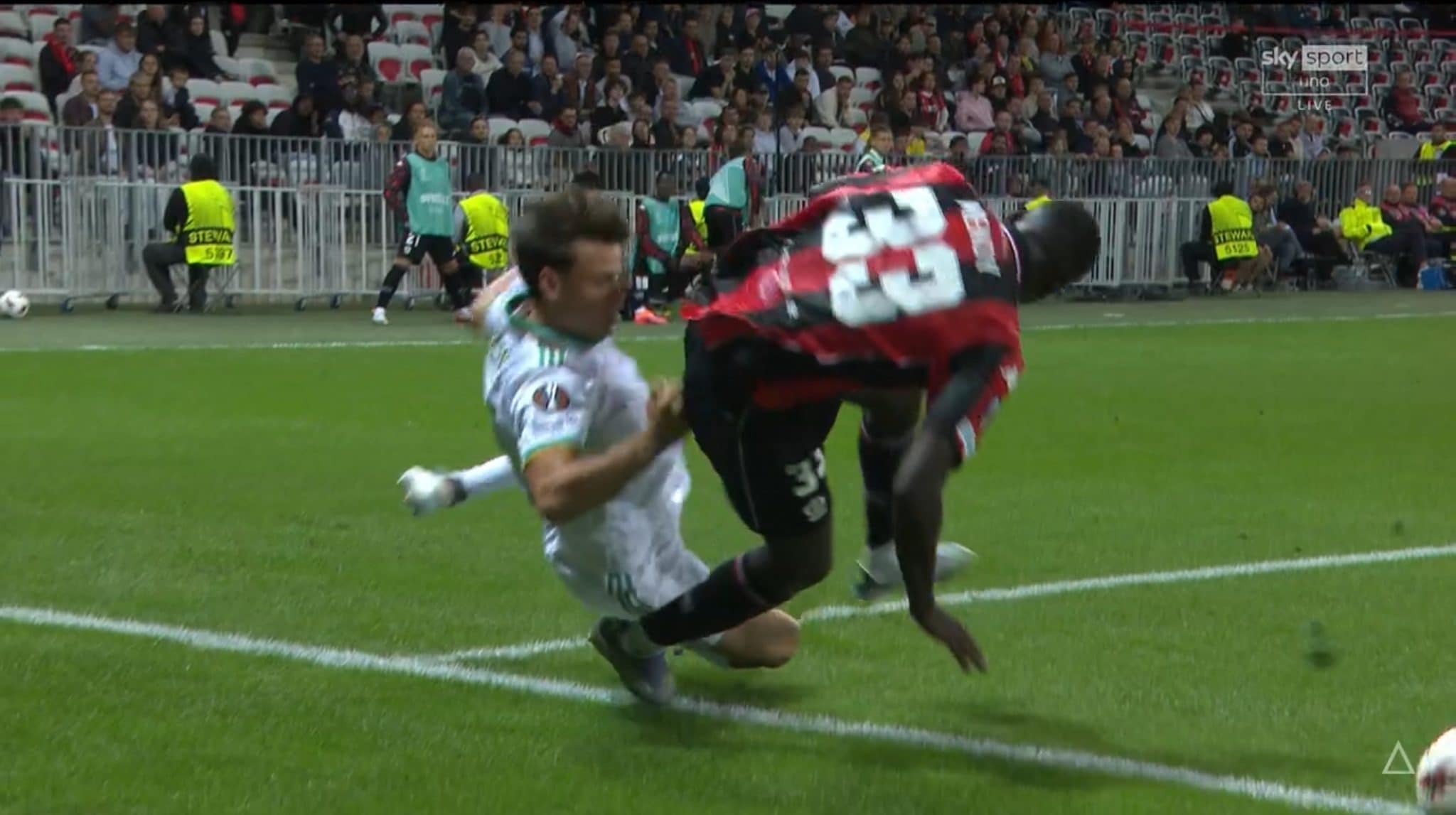 Il rigore causato da Pisilli su Mendy.