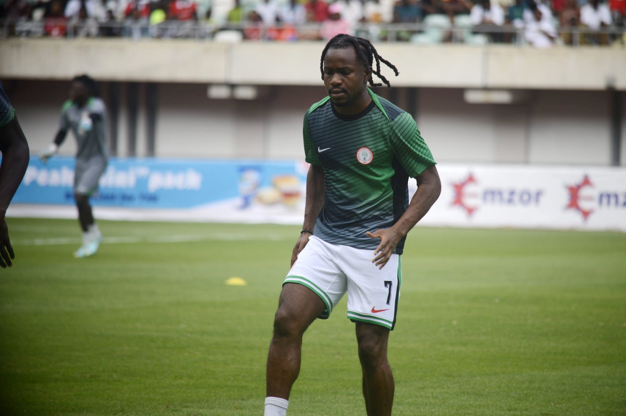 Lookman con la maglia della Nigeria.