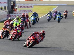 MotoGP-oggi-gara-GP-Giappone-2025-diretta-live-partenza-Ducati-Bagnaia-Marc-Marquez-vedere-gratis-tV8-griglia-partenza-orario-a-che-ora-quando-300x225.jpg