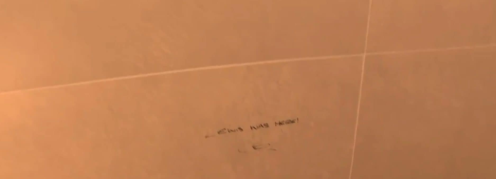 Il messaggio di Hamilton nel bagno del motorhome di Antonelli: "Lewis era qui".
