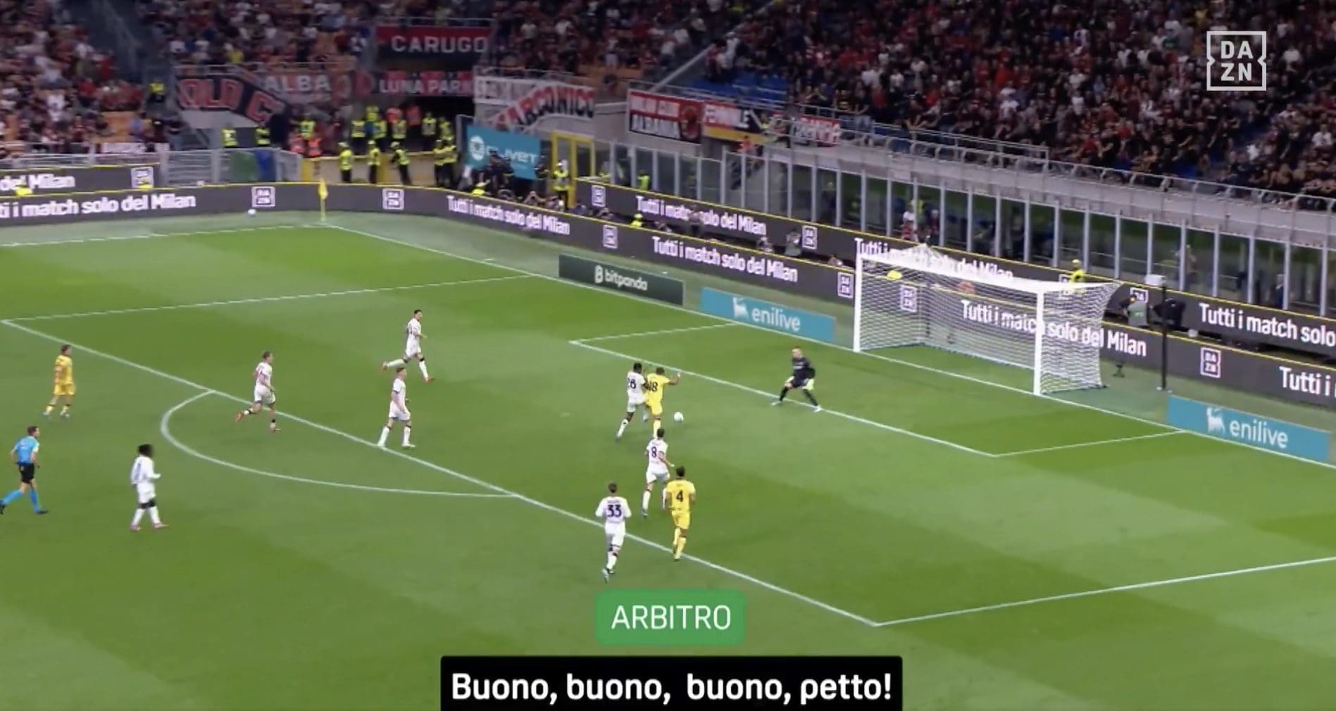 Il contatto non mostrato all’arbitro al monitor: per Rocchi è rigore