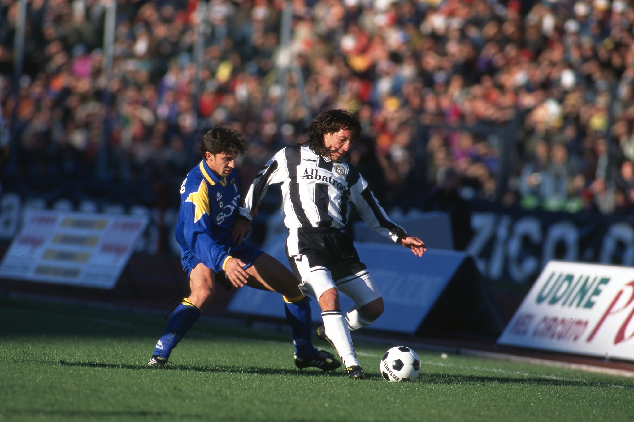Ametrano in azione con la maglia dell’Udinese.