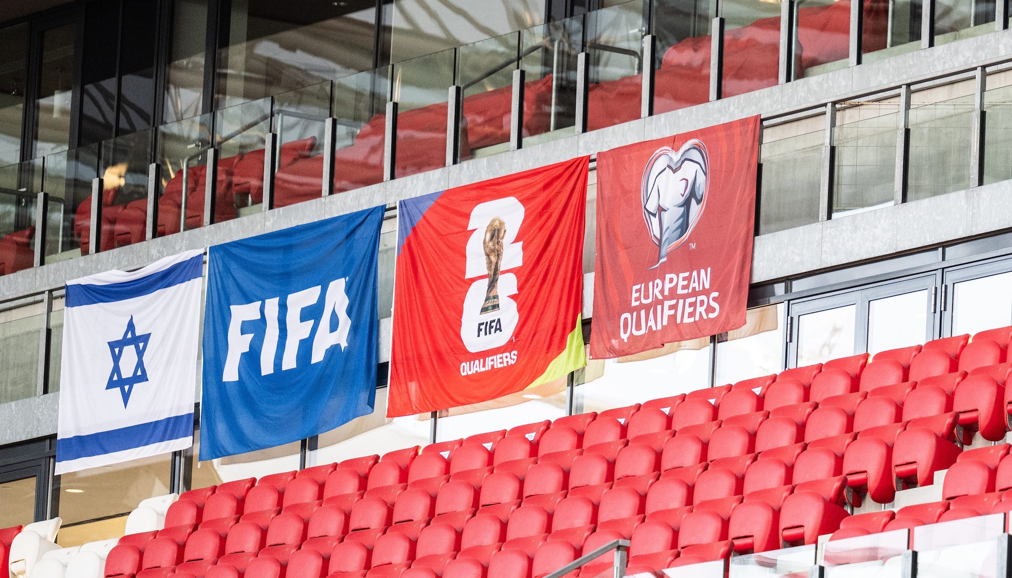 UEFA valuta l’esclusione di Israele: crescono le pressioni e i diritti umani entrano nel calcio europeo