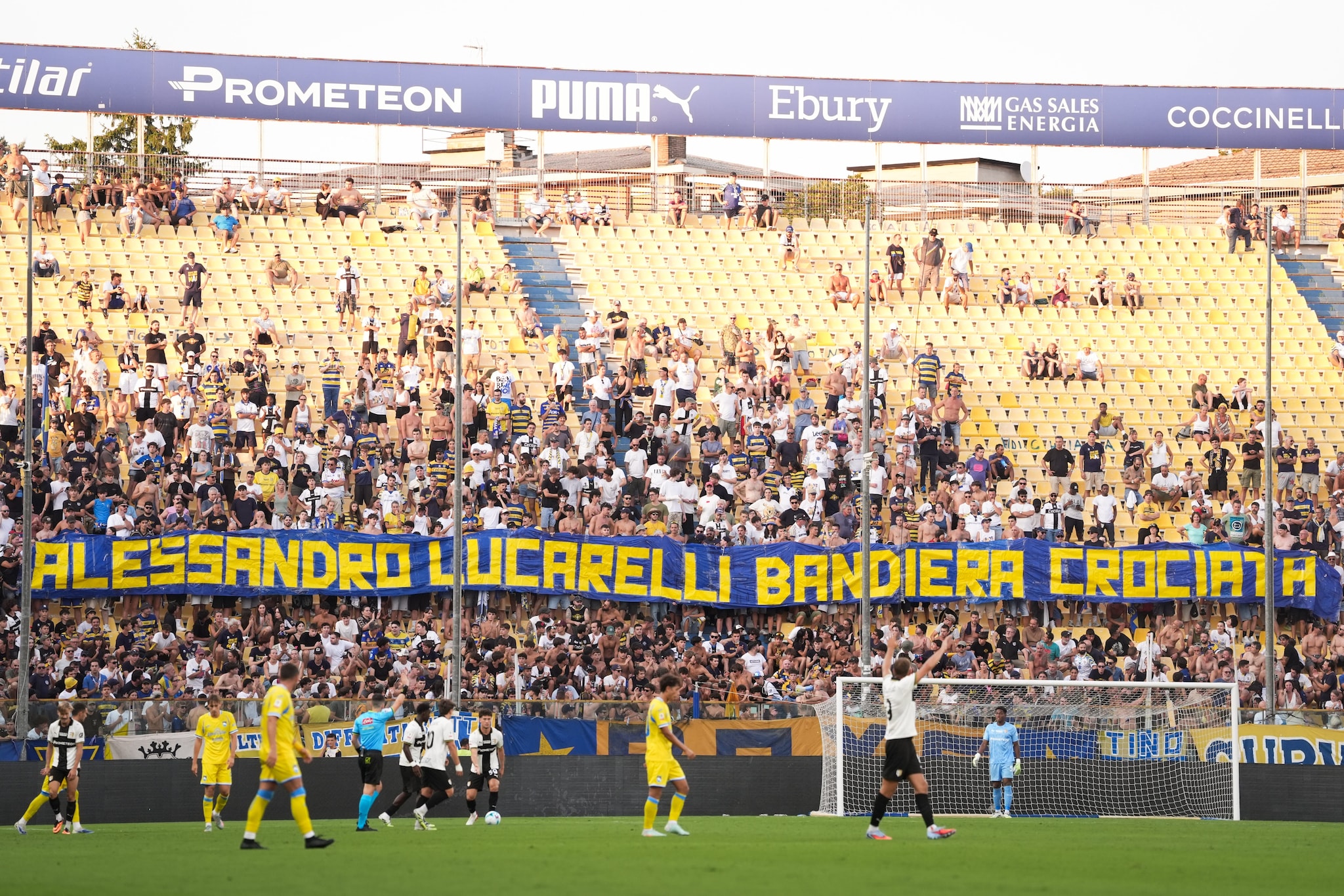 Alessandro Lucarelli ancora oggi per i tifosi del Parma è una autentica bandiera