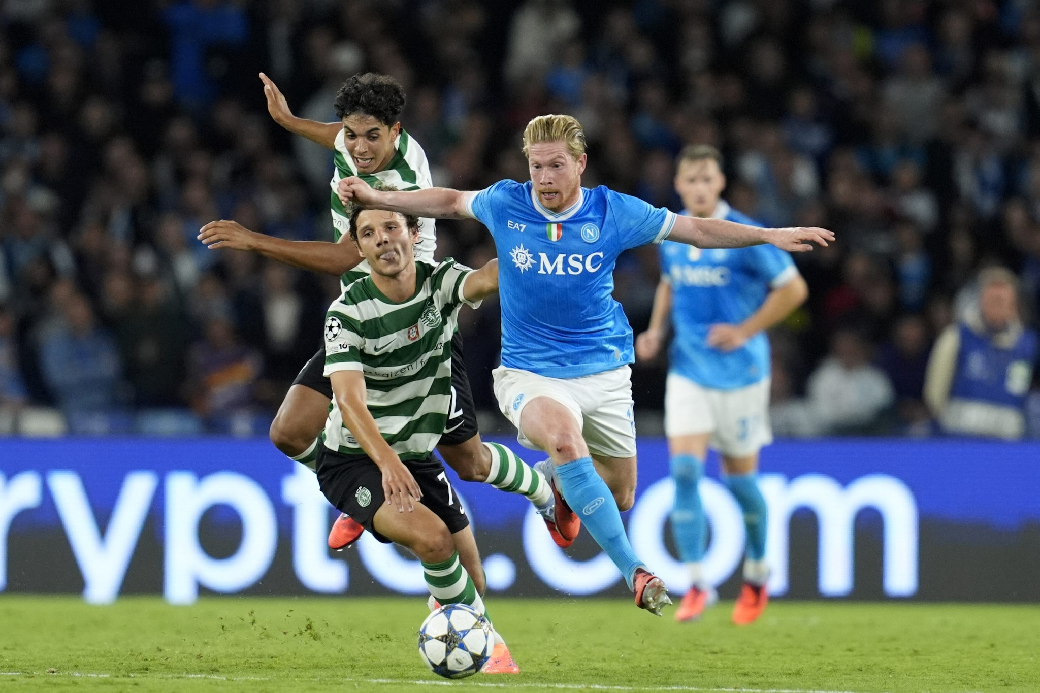 De Bruyne in azione nella notte del Maradona.
