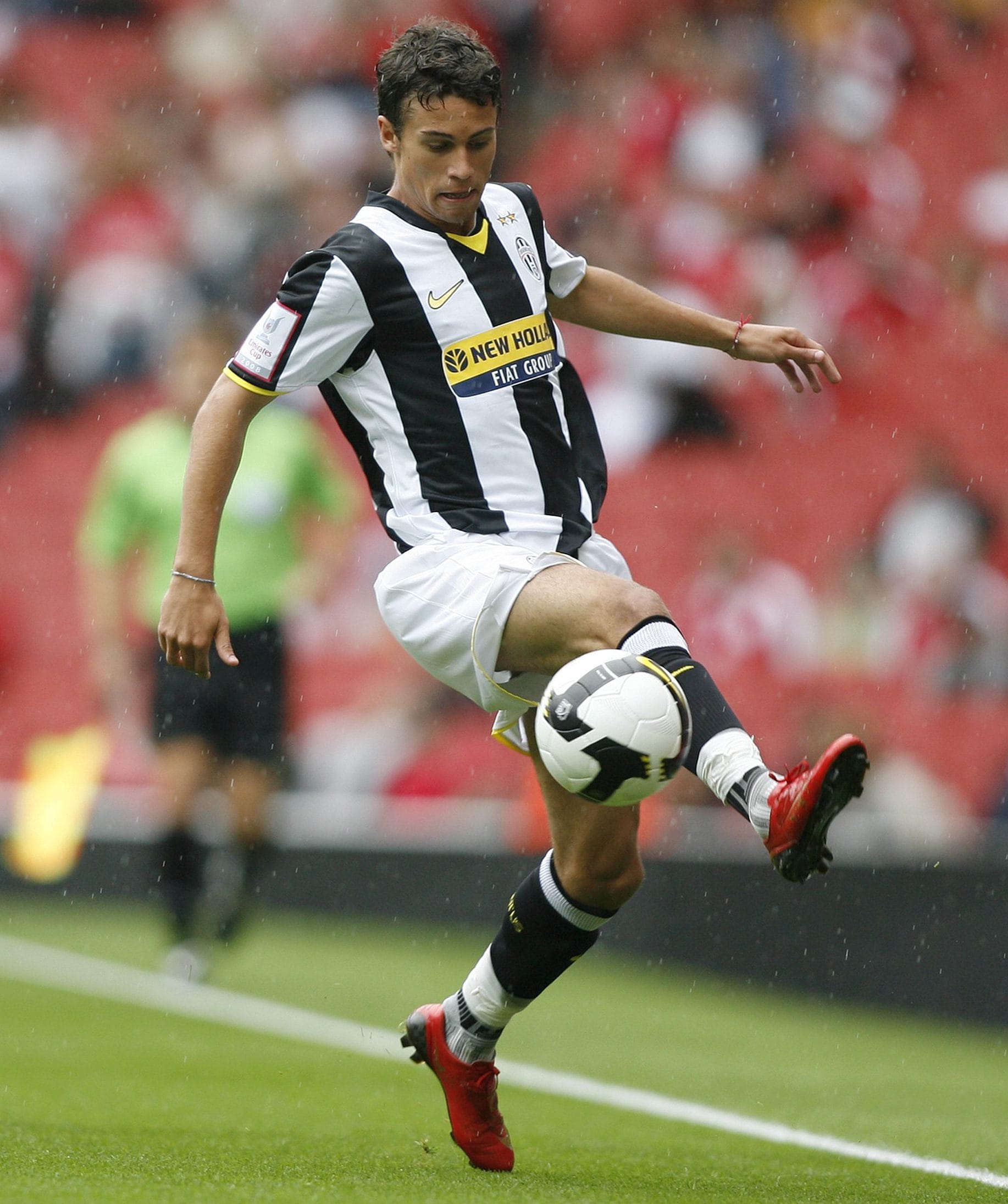 Fausto Rossi in campo con la Juventus.