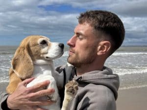 Ramsey disperato, la cagnolina Halo è sparita: &#8220;Ci sarà una grande ricompensa per chi la troverà&#8221;