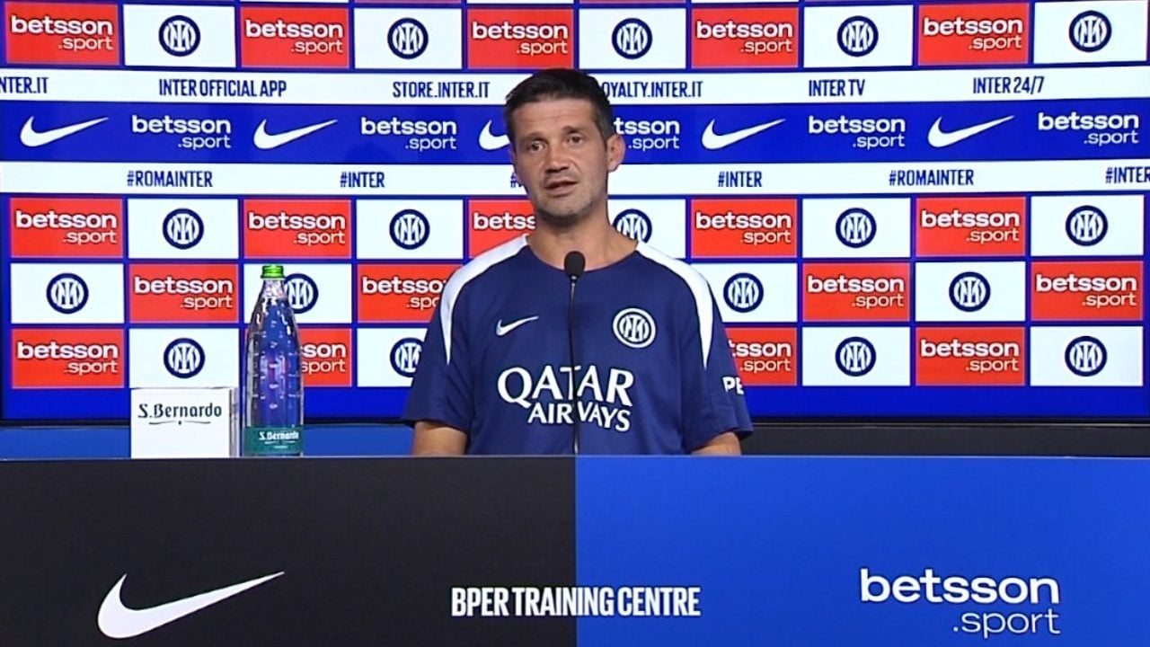 Chivu protegge Pio Esposito: "Lui sa che la pressione fa parte del gioco, una sola cosa dà fastidio"