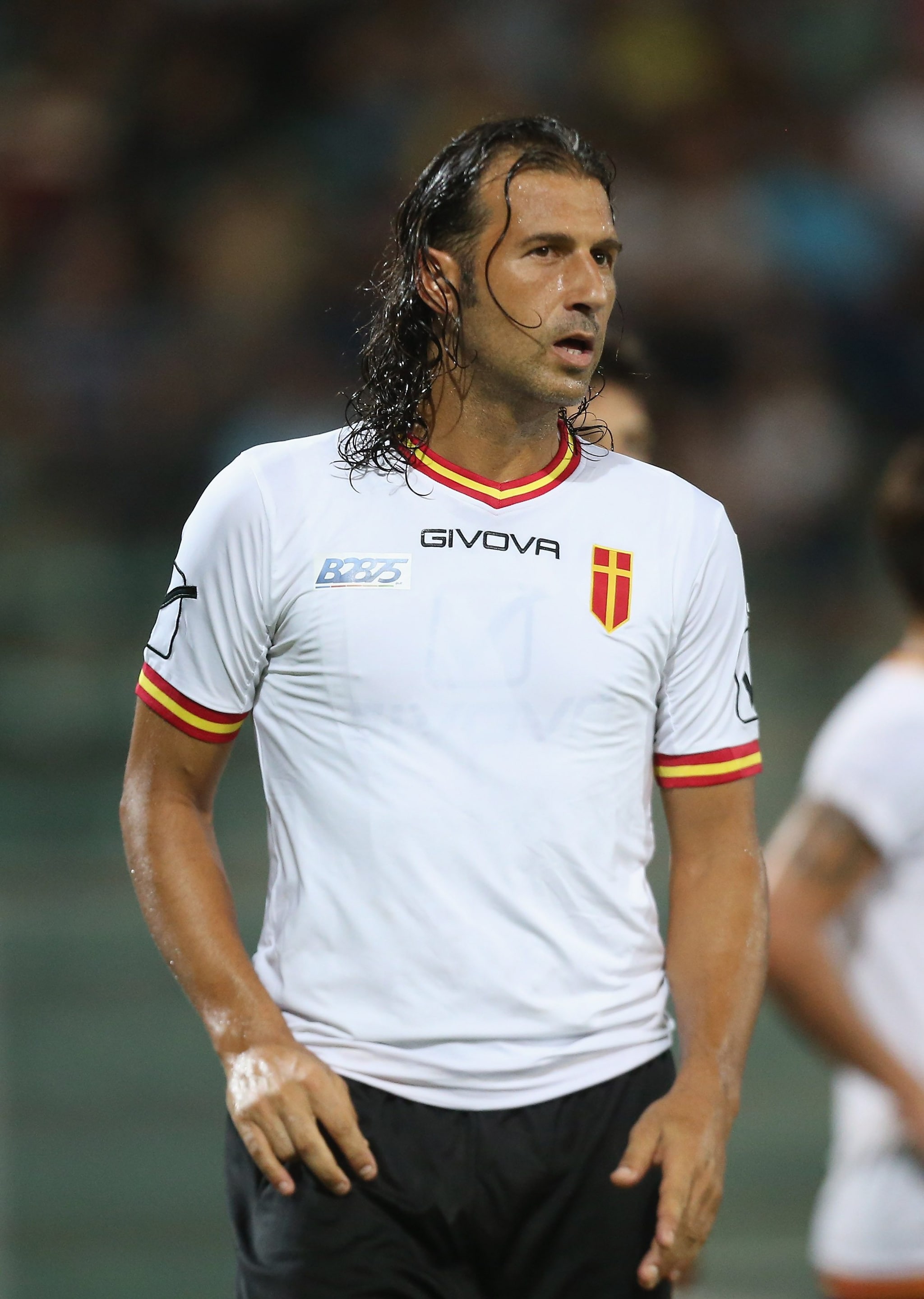 Giorgio Corona durante un’azione con la maglia del Messina.