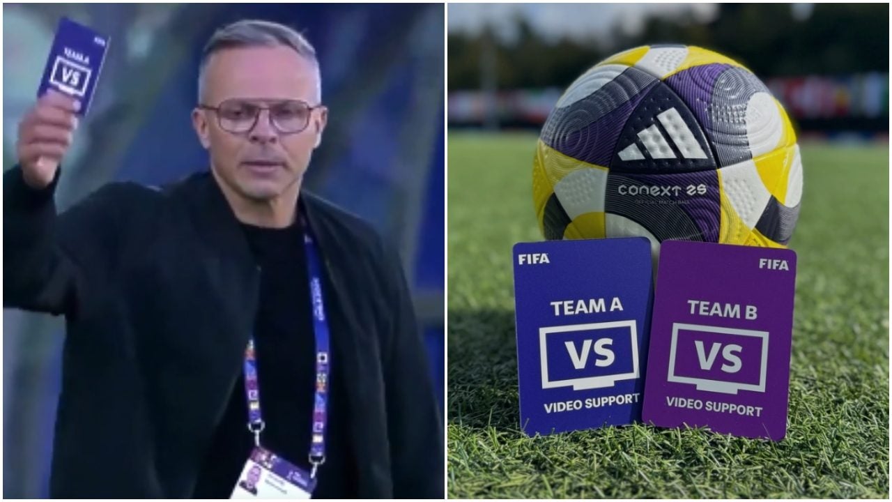 Il CT del Marocco conosce bene la nuova regola del calcio: tira fuori dal taschino la carta blu