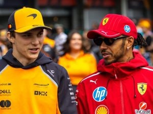 hamilton-consiglio-piastri-f1-mondiale-300x225.jpg