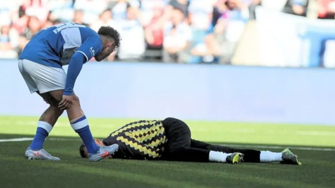 Colipito Ripatalo Portiere colpito da infarto durante il match-celebrativo: shock ...
