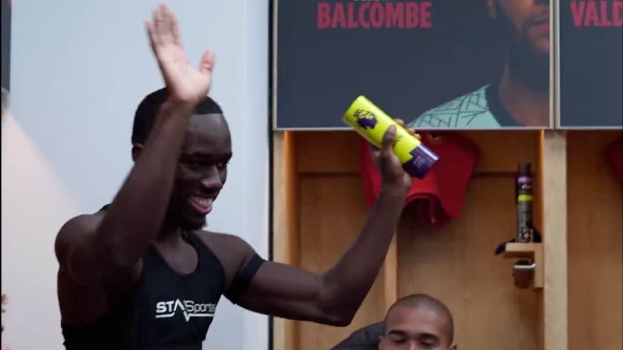 Kayode MVP in Premier, il discorso negli spogliatoi del 21enne italiano: "Scusate per il mio inglese"