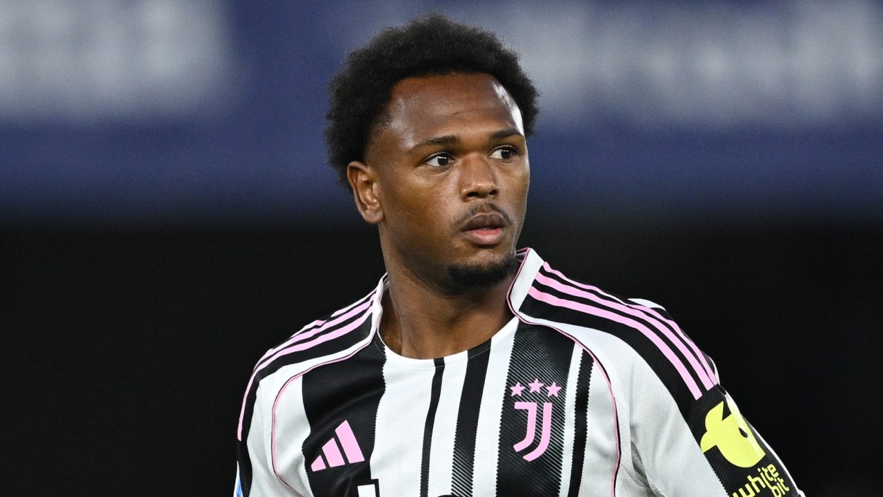 La Juve può evitare di pagare 45 milioni per Openda a una sola condizione: è quasi impossibile