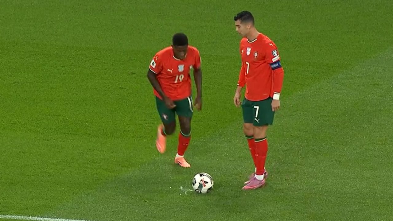 Cristiano Ronaldo e Nuno Mendes sbagliano tutto: la punizione più brutta di sempre in Portogallo-Ungheria