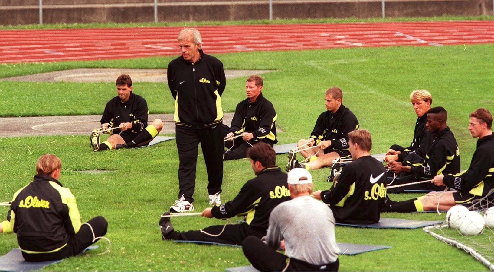 Scala durante un allenamento con il Borussia Dortmund.