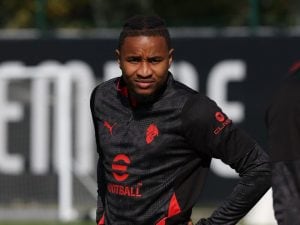 Si ferma Nkunku, emergenza in attacco per il Milan contro la Fiorentina: tutti gli indisponibili di Allegri
