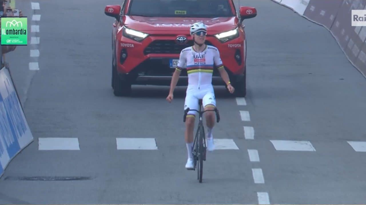 Manita Pogacar, vinto il 5° Lombardia consecutivo: ennesimo prodigio, Evenepoel deve ancora inchinarsi