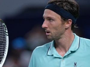 rinderknech-zverev-shanghai-300x225.jpg