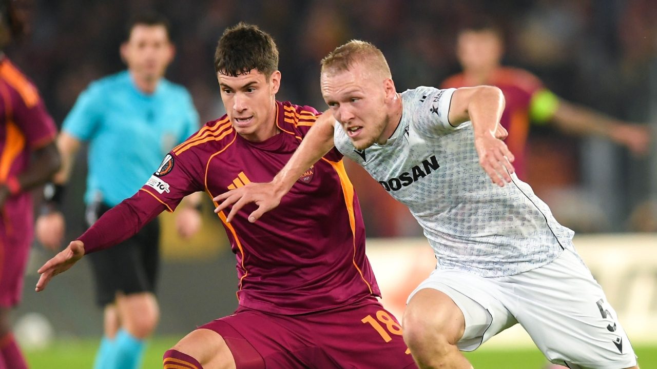 Roma-Viktoria Plzen 1-2, risultato finale della partita di Europa League: Dybala su rigore non basta, gli highlights