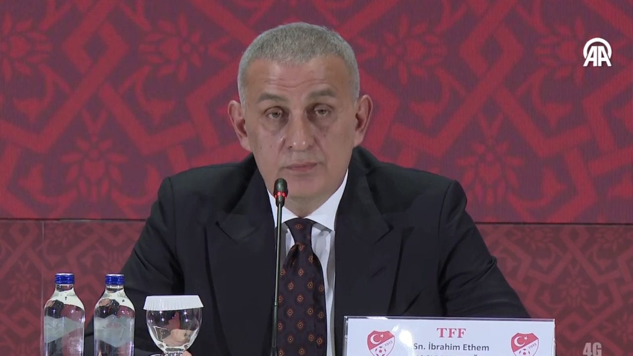 Scandalo scommesse, 152 arbitri professionisti coinvolti: la denuncia della federazione turca