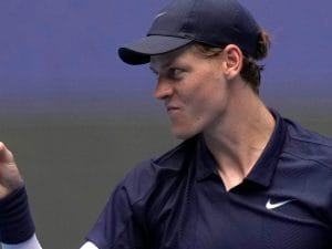 Perché Sinner non è testa di serie e gioca una partita in più di Alcaraz al Six Kings Slam