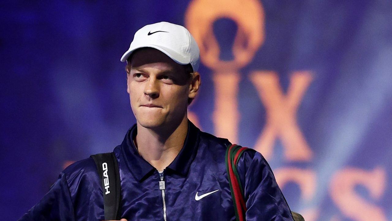 Jannik Sinner travolge Alcaraz vince il Six Kings Slam e si prende 5,5 milioni e mezzo di premio