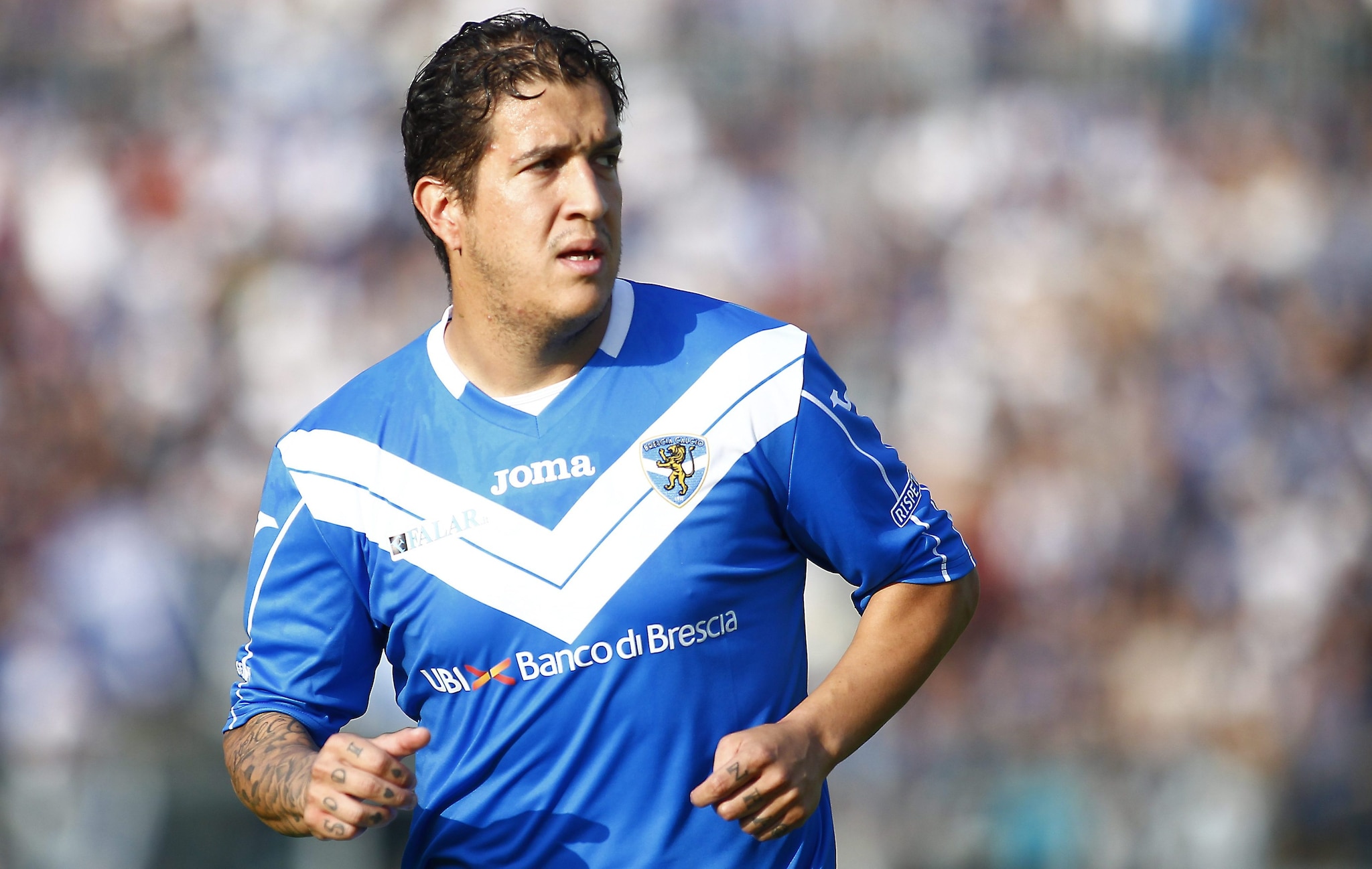 Sodinha con la maglia del Brescia.