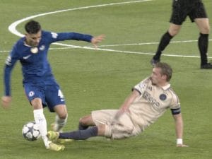taylor-ajax-espulso-300x225.jpg
