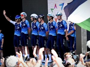 team-israel-giro-lombardia-2025-300x225.jpg