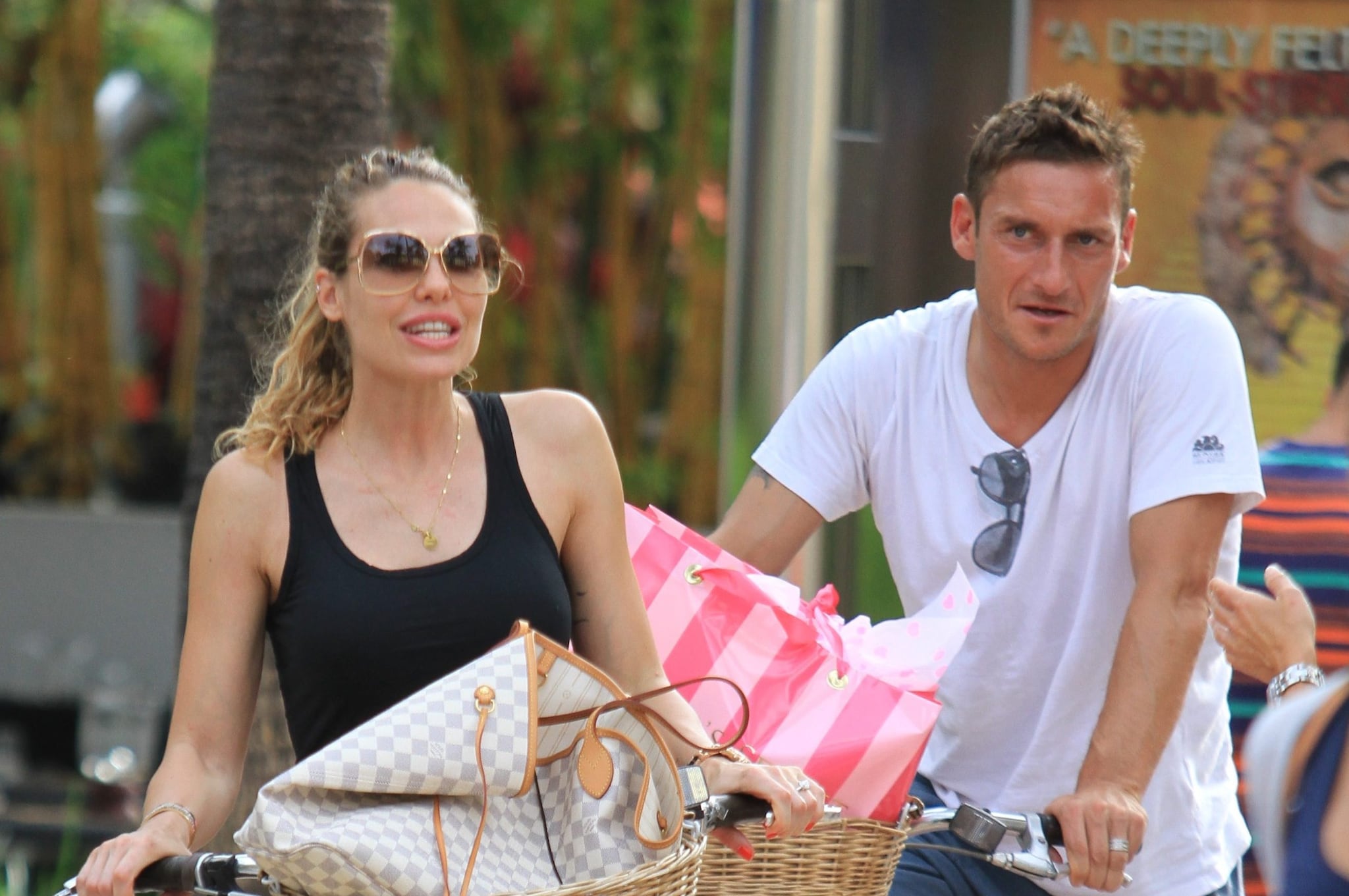 Totti e la Blasi in vacanza a Miami nel 2012