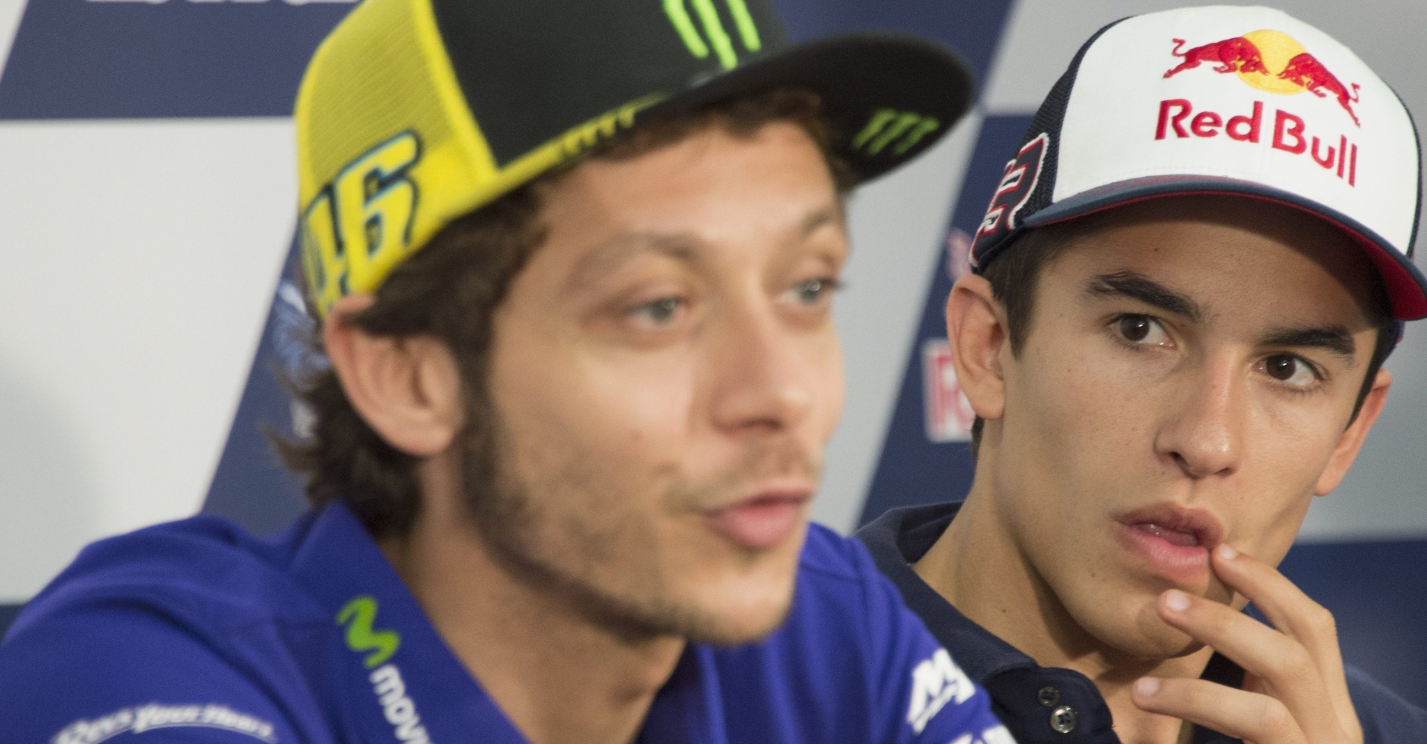 Valentino Rossi carnefice e Marquez vittima a Sepang, cosa non torna nella ricostruzione della MotoGP