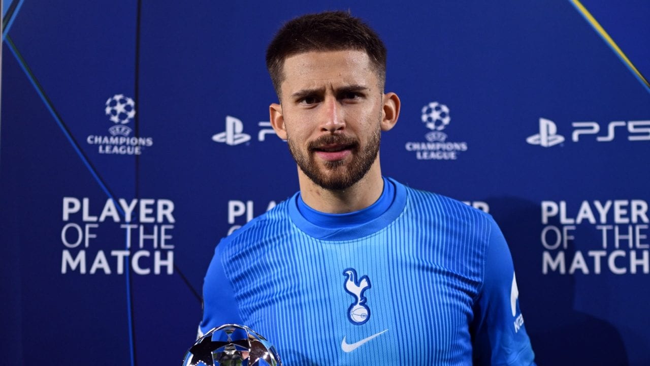 Come ha fatto Vicario a diventare il primo italiano a prendere un 10 in pagella in Champions League